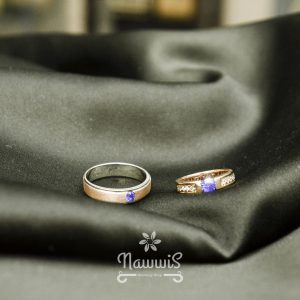 Yellow Gold Unique 13