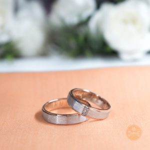 Yellow Gold Simple 27