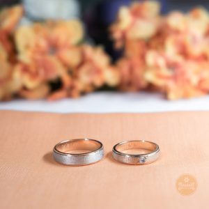 Yellow Gold Simple 28