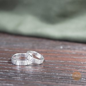 Silver Unique 4