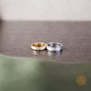 Yellow Gold Simple 9