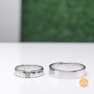 White Gold Simple 16