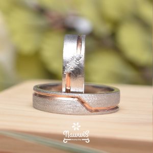 Silver Simple 21